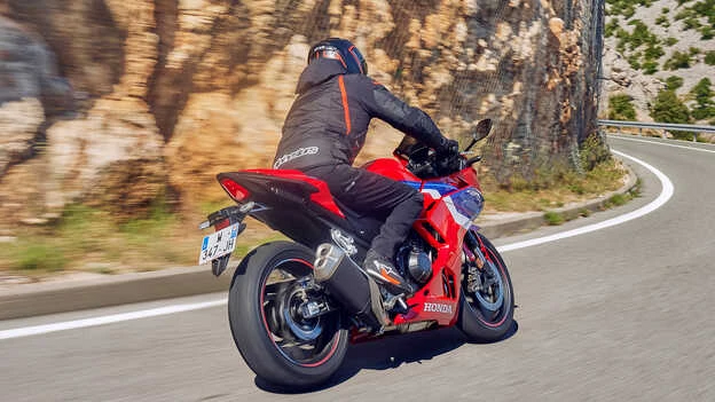 CBR500R