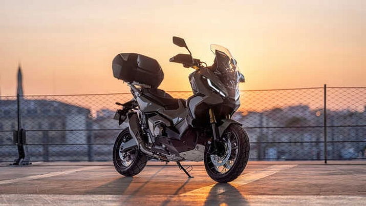 X-ADV