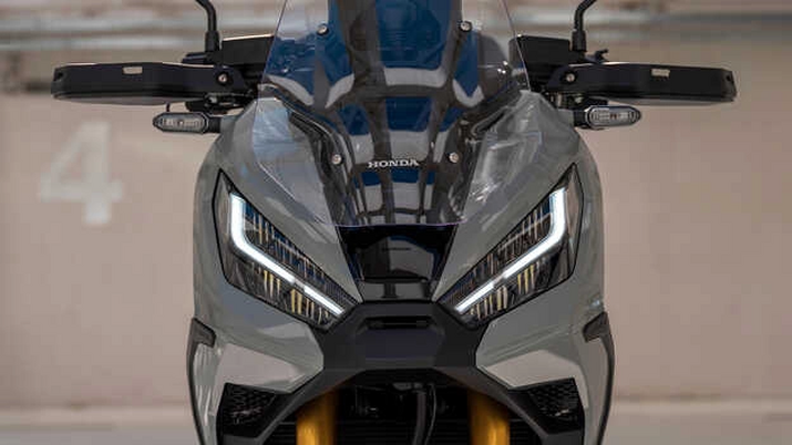 X-ADV