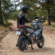 X-ADV